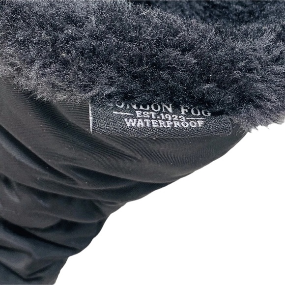 London Fog Womens Sz 8 Faux Fur Zip Up Winter Boots Comfy Warm Waterproof Vegan - Picture 6 of 7